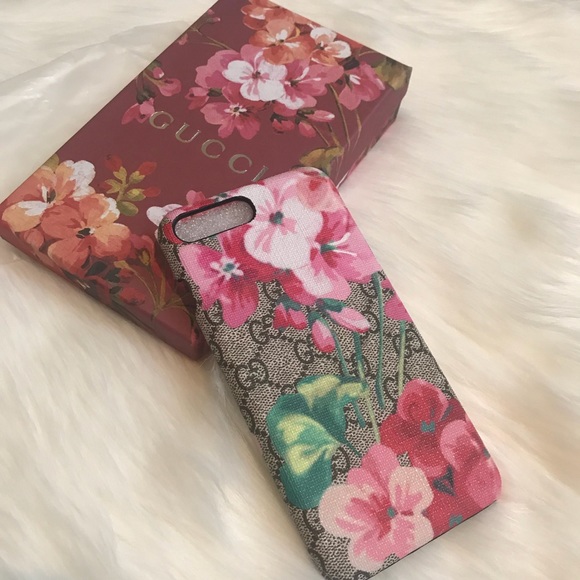 gucci bloom phone case